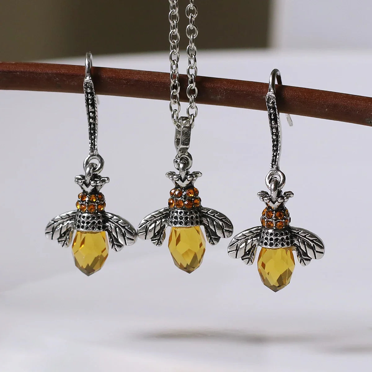 Vintage Bee Necklace & Earrings Set