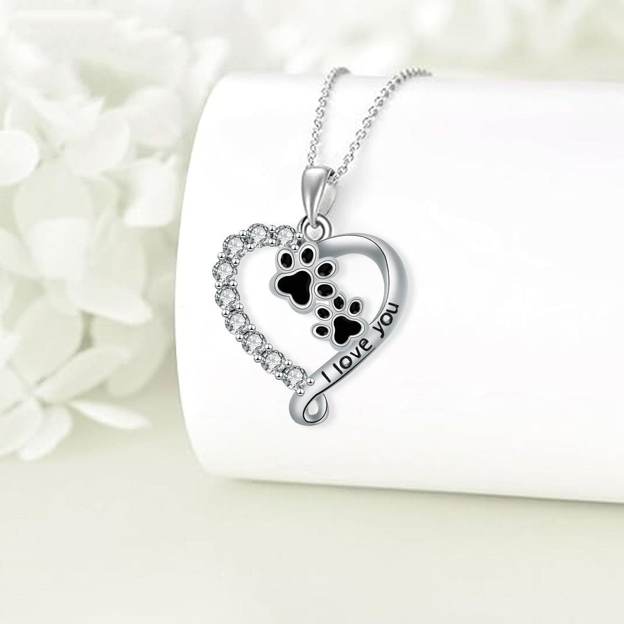 Heart-shaped Pendant Paw Necklace